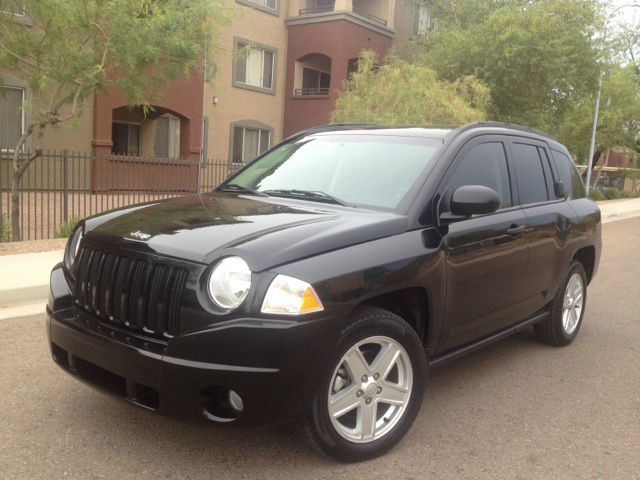 2007 Jeep Compass Extended Cab V8 LT W/1lt