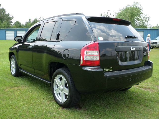 2007 Jeep Compass SE AWD V6