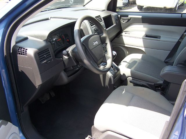 2007 Jeep Compass Extended Cab V8 LT W/1lt