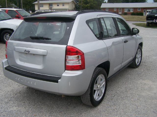 2007 Jeep Compass Extended Cab V8 LT W/1lt