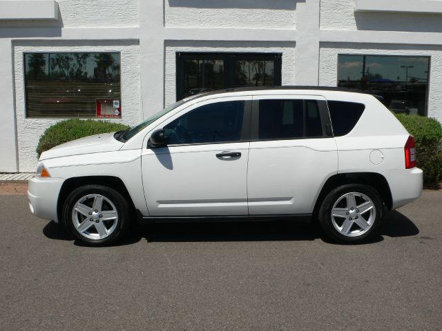 2007 Jeep Compass Extended Cab V8 LT W/1lt