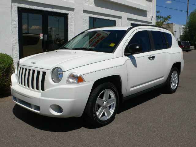 2007 Jeep Compass Extended Cab V8 LT W/1lt
