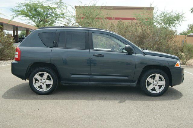 2007 Jeep Compass Extended Cab V8 LT W/1lt