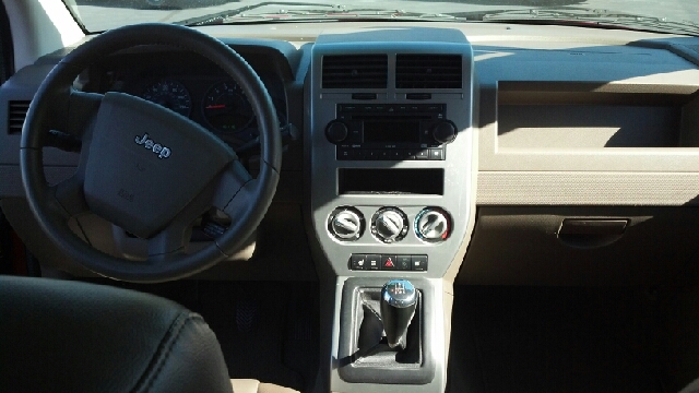 2007 Jeep Compass Super