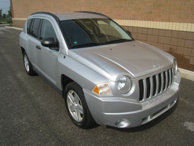 2007 Jeep Compass Extended Cab V8 LT W/1lt