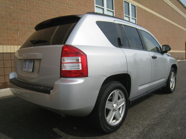 2007 Jeep Compass Extended Cab V8 LT W/1lt