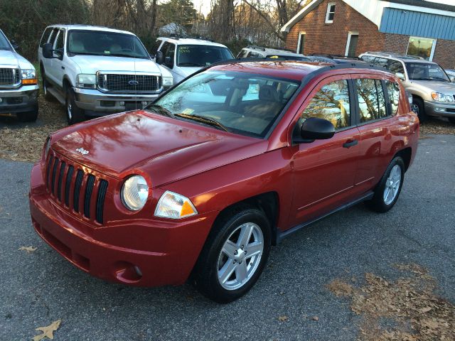 2008 Jeep Compass Extended Cab V8 LT W/1lt