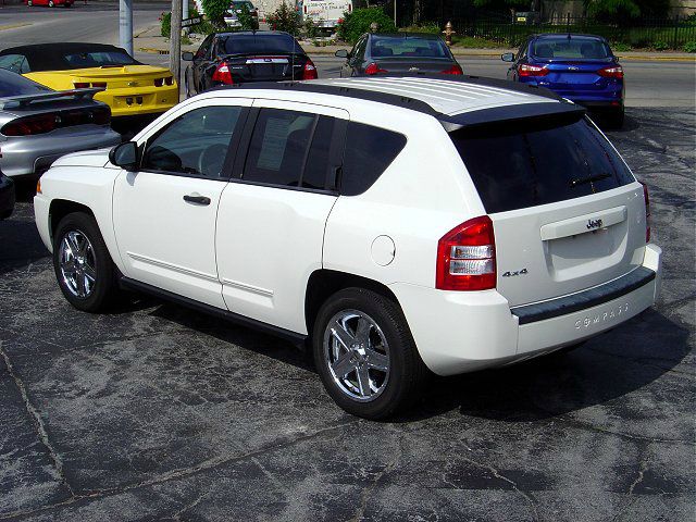 2008 Jeep Compass Elk Conversion Van