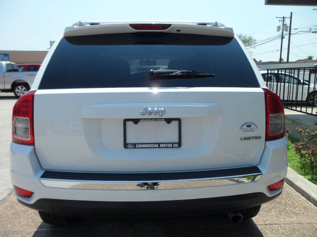 2011 Jeep Compass Power LIFT GATE