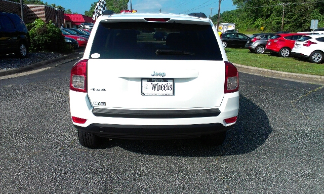 2012 Jeep Compass Unknown