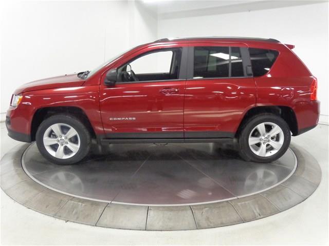 2012 Jeep Compass 2.4 A SR 5dr Wgn W/sunroof