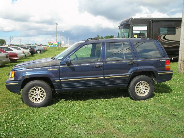 1993 Jeep Grand Cherokee 4dr 2.9L Twin Turbo AWD SUV