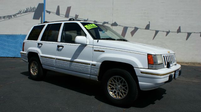 1993 Jeep Grand Cherokee 4dr 2.9L Twin Turbo AWD SUV