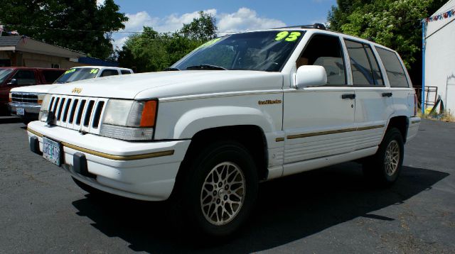1993 Jeep Grand Cherokee 4dr 2.9L Twin Turbo AWD SUV