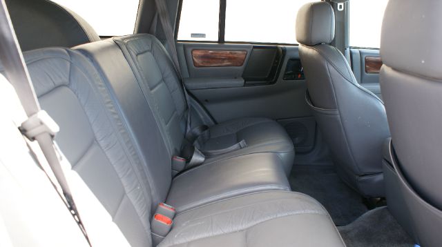 1993 Jeep Grand Cherokee 4dr 2.9L Twin Turbo AWD SUV