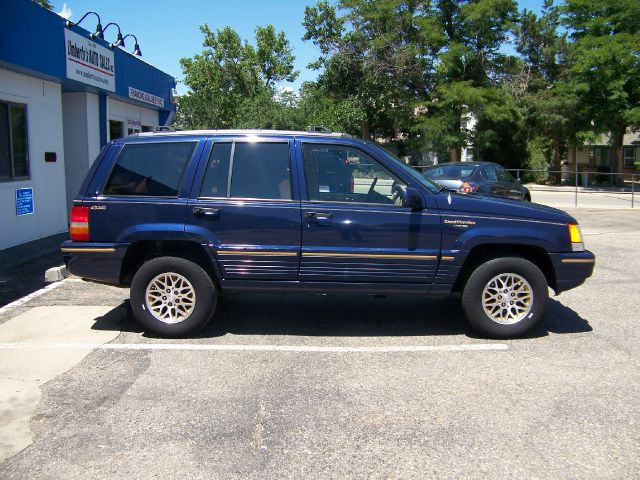 1994 Jeep Grand Cherokee Super