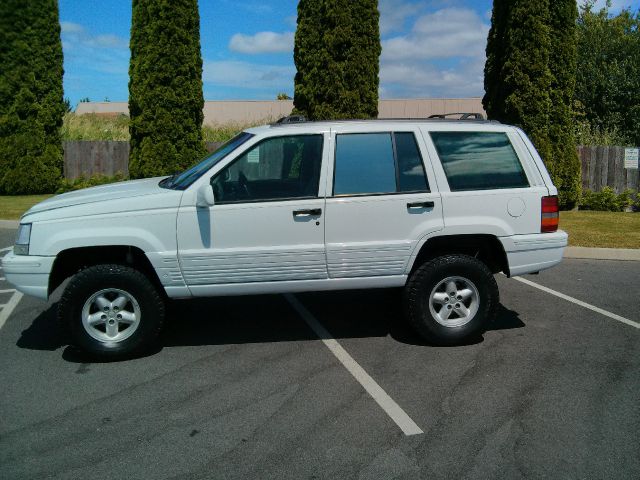 1994 Jeep Grand Cherokee Super