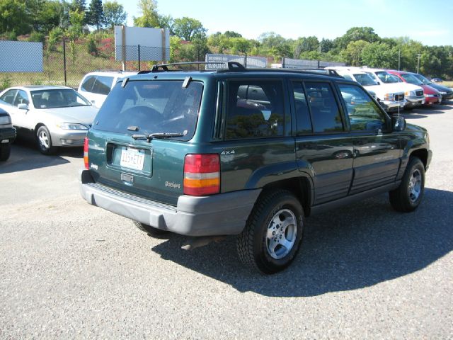 1995 Jeep Grand Cherokee EX-L W/ DVD System