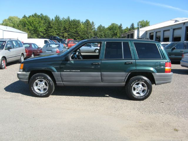 1995 Jeep Grand Cherokee EX-L W/ DVD System