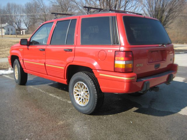 1995 Jeep Grand Cherokee Super