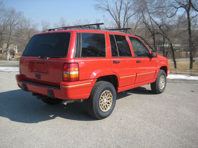1995 Jeep Grand Cherokee Super