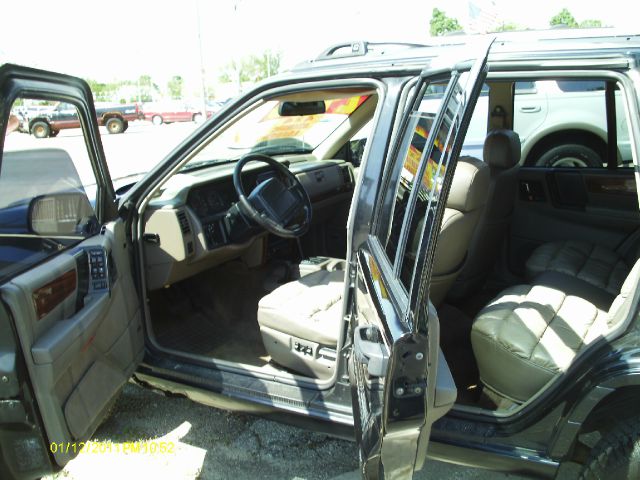 1995 Jeep Grand Cherokee Super