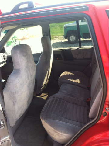 1995 Jeep Grand Cherokee EX-L W/ DVD System