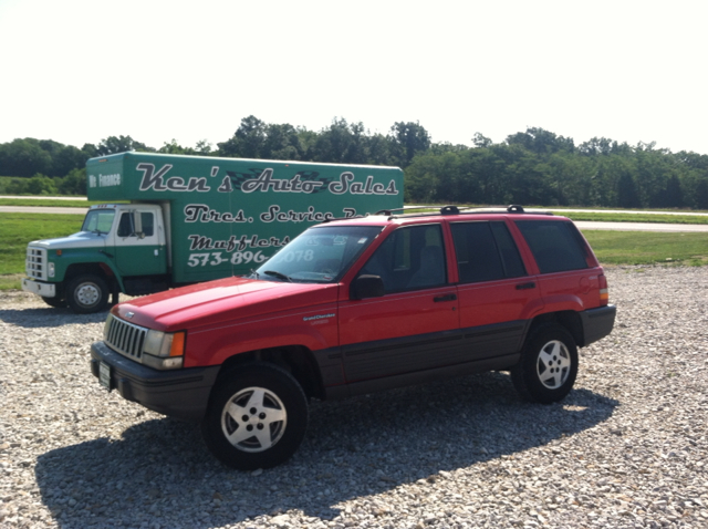 1995 Jeep Grand Cherokee EX-L W/ DVD System