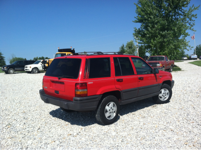 1995 Jeep Grand Cherokee EX-L W/ DVD System