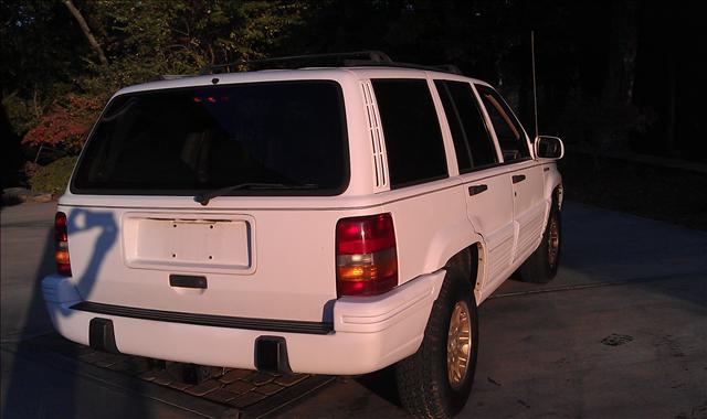 1995 Jeep Grand Cherokee SLT 25