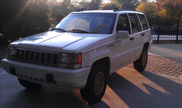 1995 Jeep Grand Cherokee SLT 25