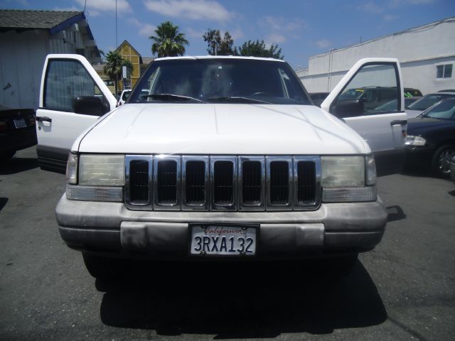 1996 Jeep Grand Cherokee Sedan 4dr