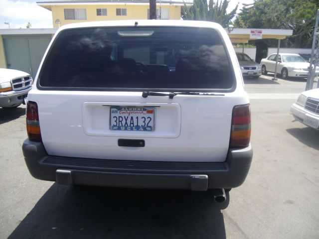1996 Jeep Grand Cherokee Sedan 4dr