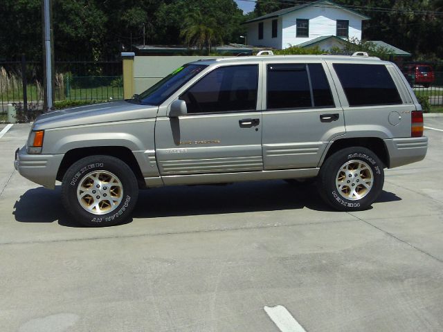 1996 Jeep Grand Cherokee Super