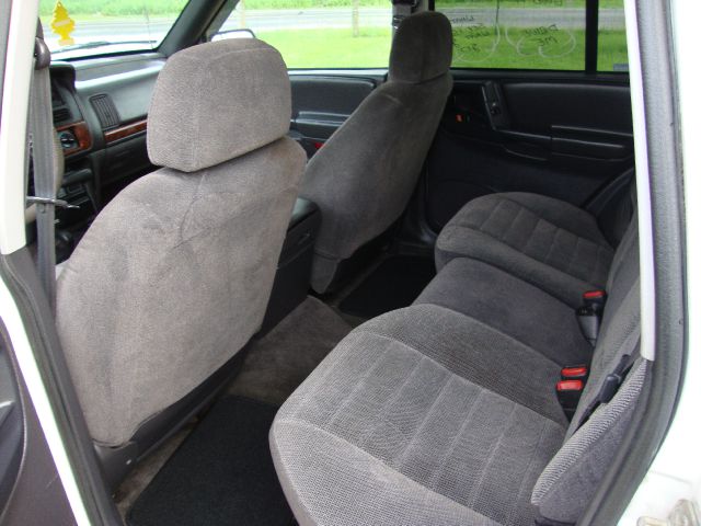 1996 Jeep Grand Cherokee Unknown