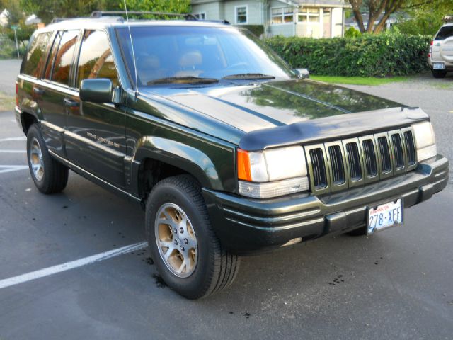 1997 Jeep Grand Cherokee Super