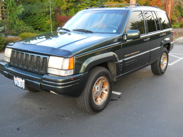 1997 Jeep Grand Cherokee Super