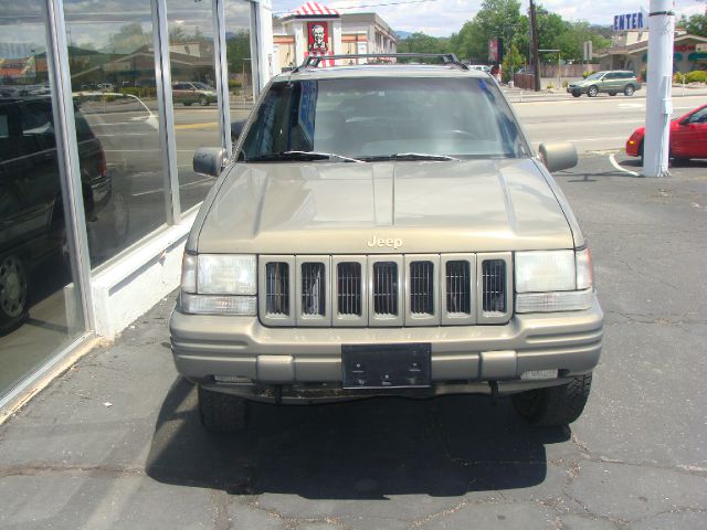 1997 Jeep Grand Cherokee Super