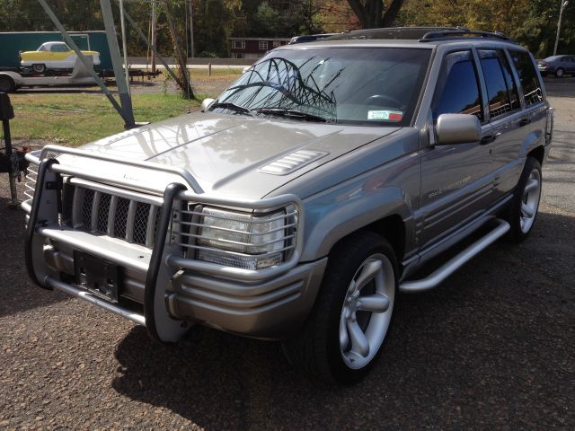1998 Jeep Grand Cherokee Mega-short-laramie-stick-5.9l Diesel-4wd-1 Owner