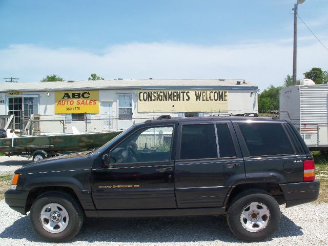 1998 Jeep Grand Cherokee Limited 6.8L 4WD
