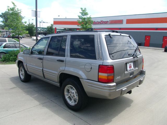 1998 Jeep Grand Cherokee Super