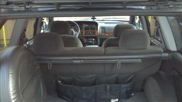 1998 Jeep Grand Cherokee 4dr Sdn V6 FWD Sedan