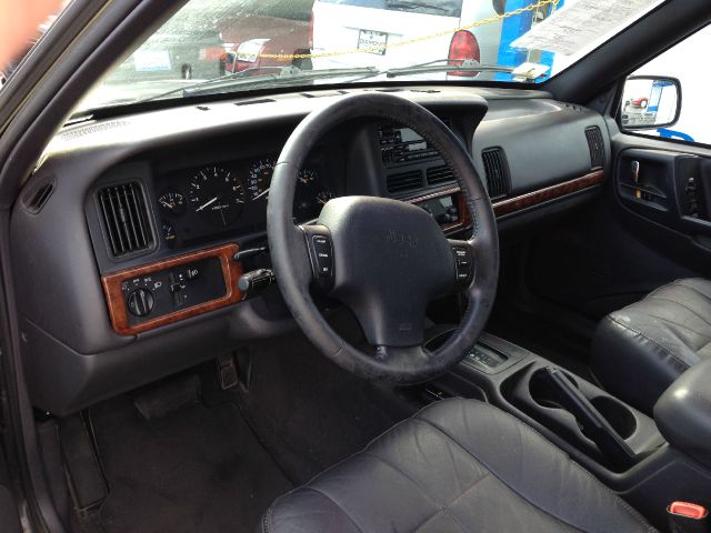 1998 Jeep Grand Cherokee Super