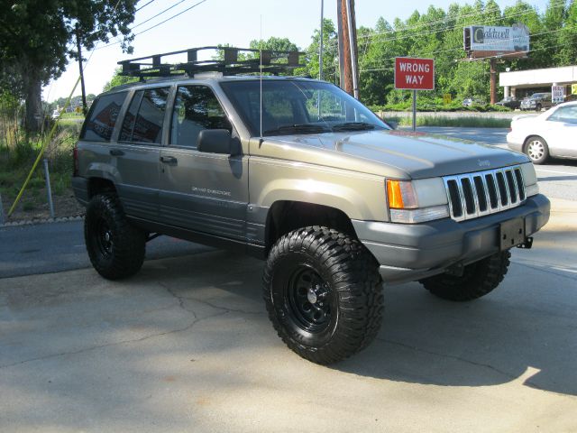 1998 Jeep Grand Cherokee Ram 3500 Diesel 2-WD