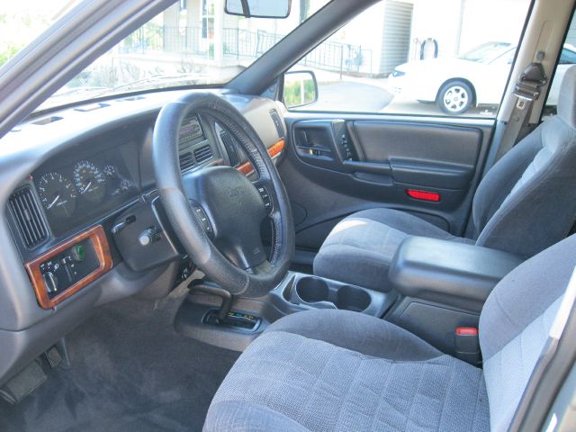 1998 Jeep Grand Cherokee Ram 3500 Diesel 2-WD