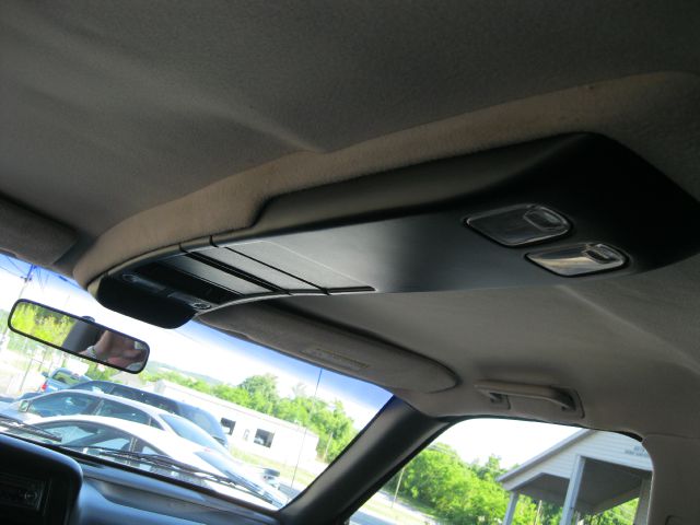 1998 Jeep Grand Cherokee Ram 3500 Diesel 2-WD