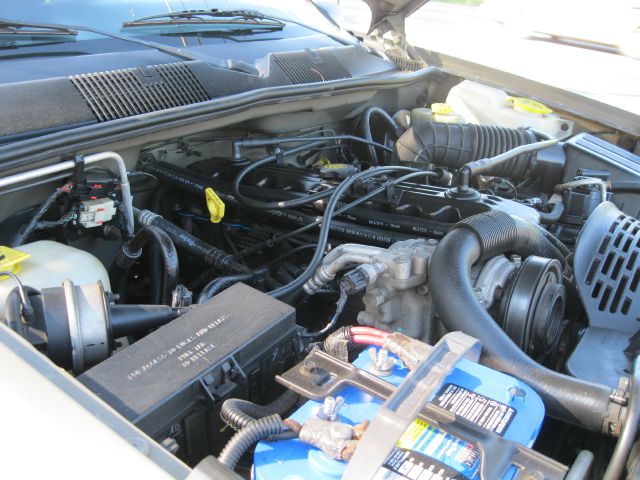 1998 Jeep Grand Cherokee Ram 3500 Diesel 2-WD