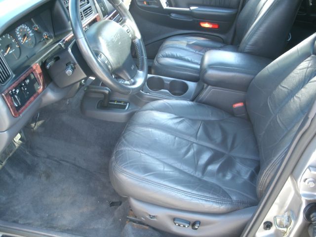 1998 Jeep Grand Cherokee Mega-short-laramie-stick-5.9l Diesel-4wd-1 Owner