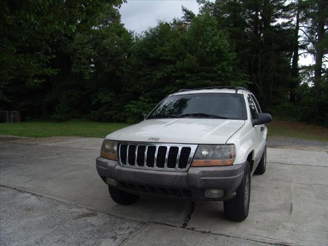 1999 Jeep Grand Cherokee LS