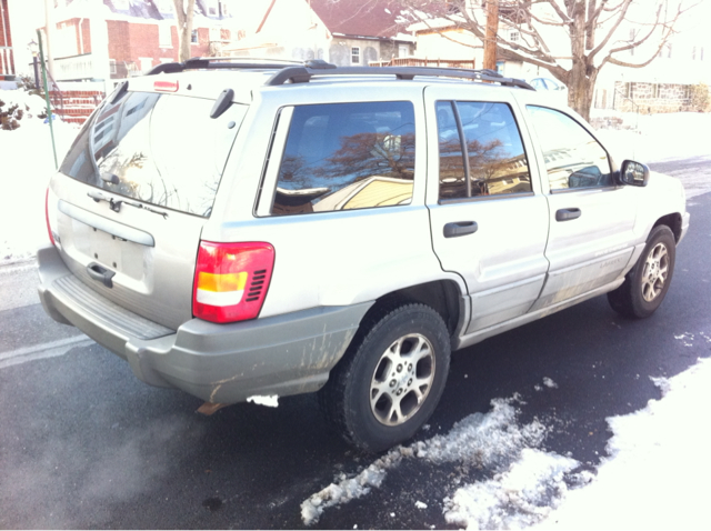 1999 Jeep Grand Cherokee Sedan 4dr